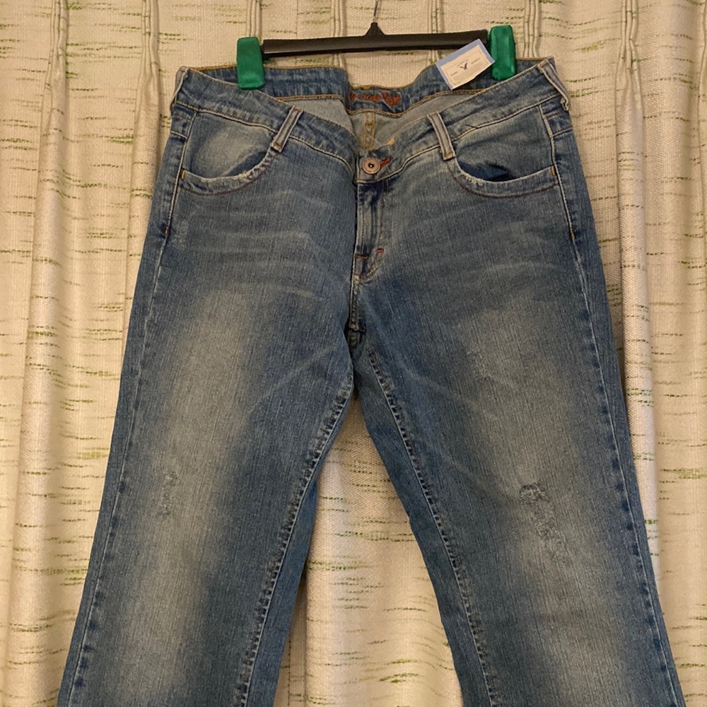 New American Eagle super low rise cuffed leg